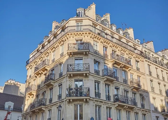 Rivoli - Center Of * Paris